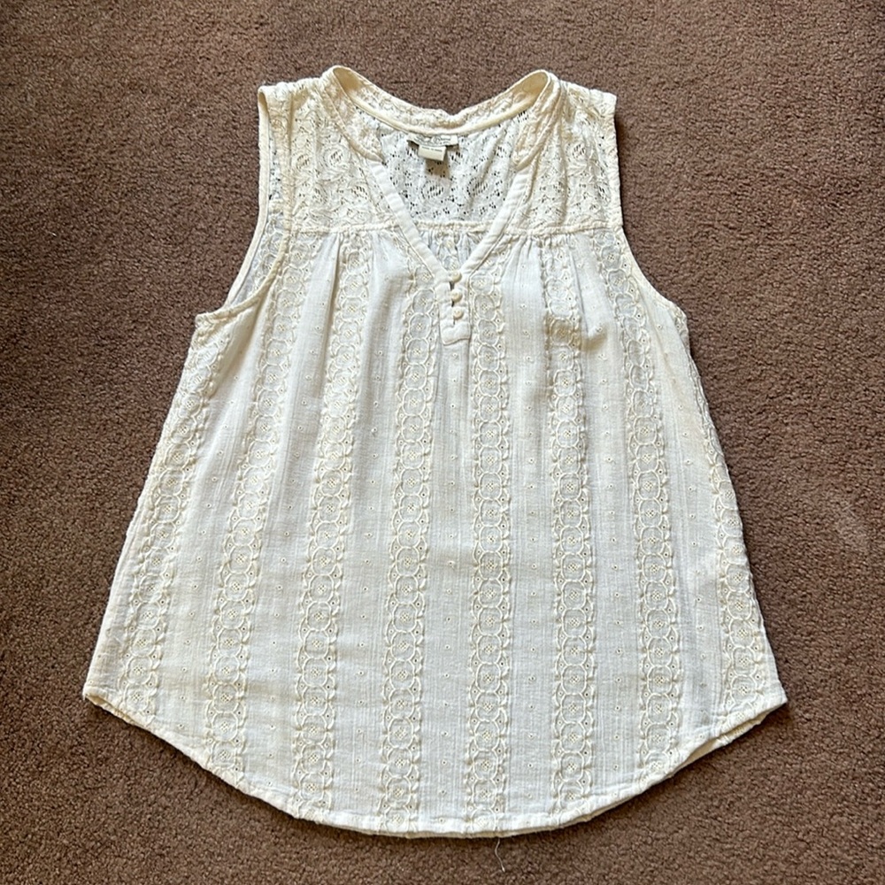 Lucky Brand tank with embroidery details